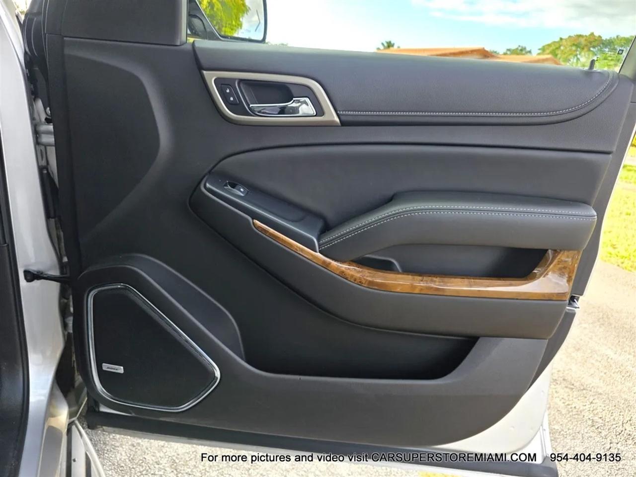 GMC Yukon Denali  2015