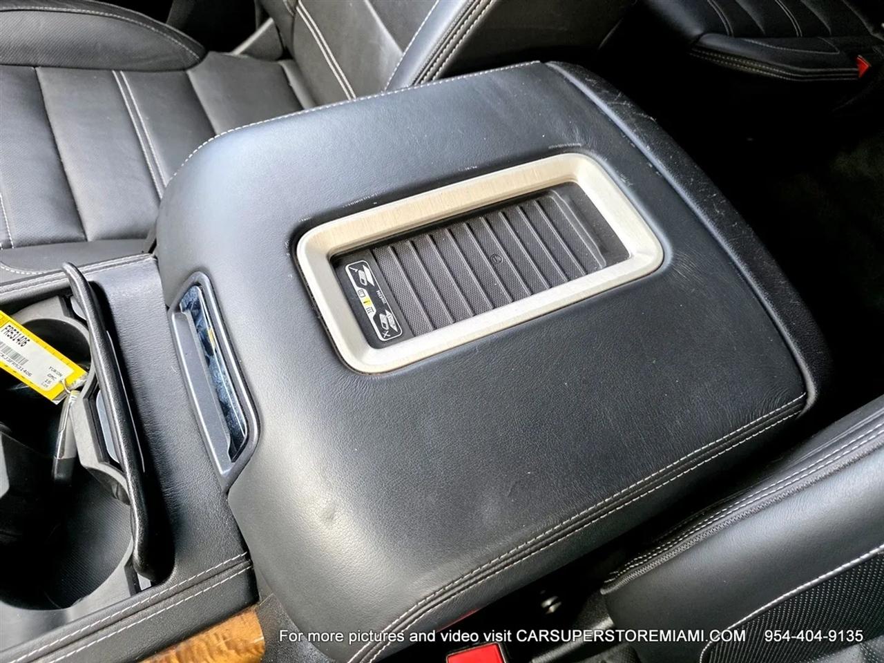 GMC Yukon Denali  2015