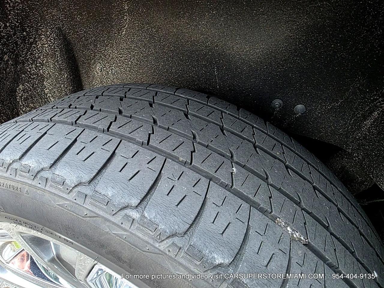 GMC Yukon Denali  2015