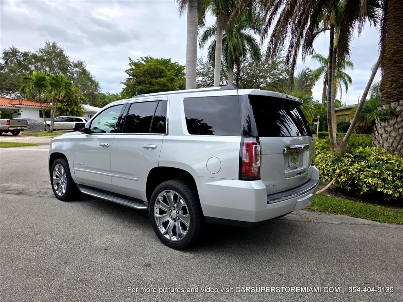 GMC Yukon Denali  2015