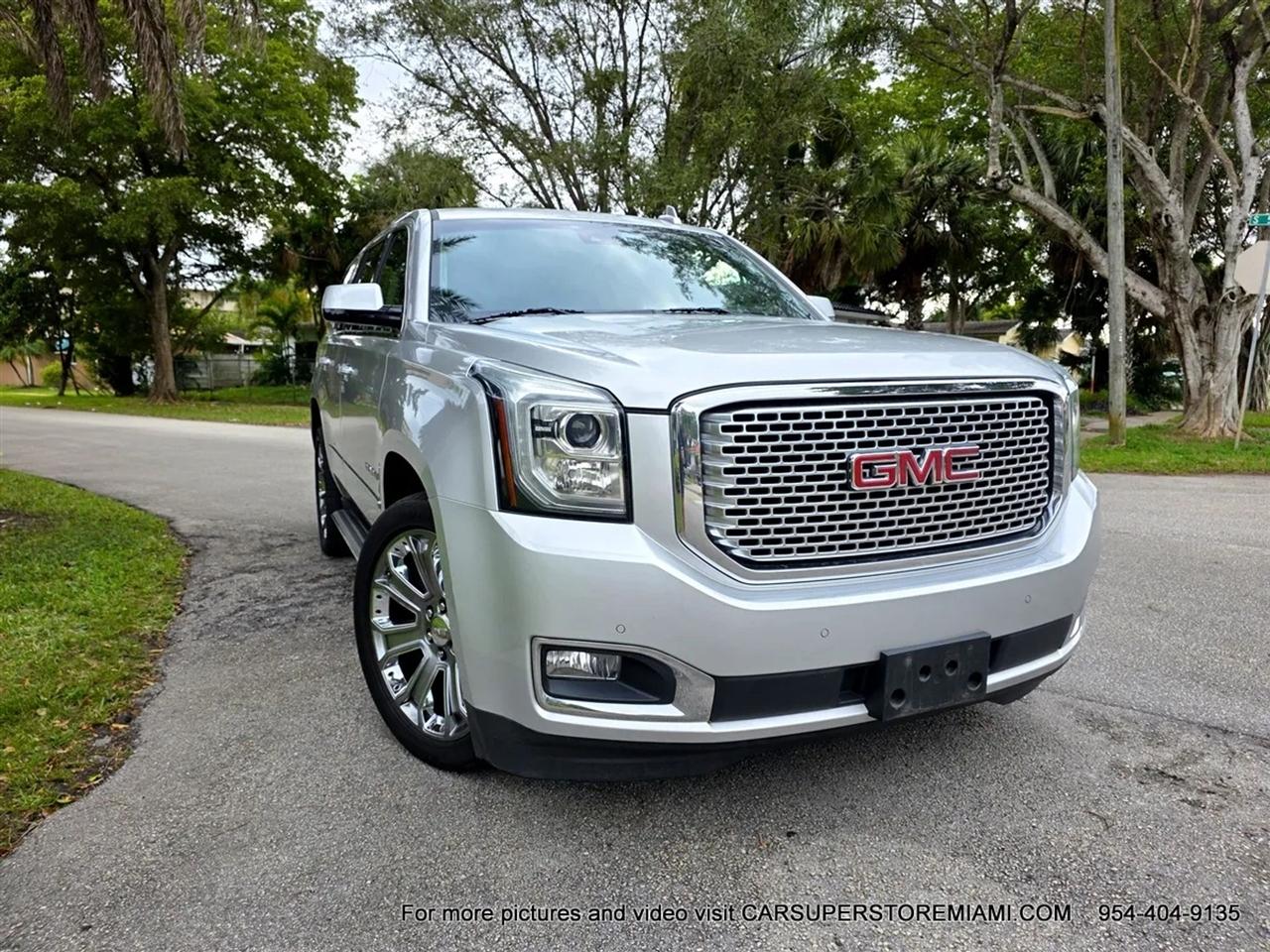 GMC Yukon Denali  2015