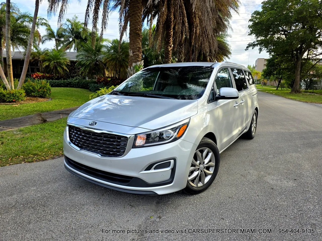 Kia Sedona  2021