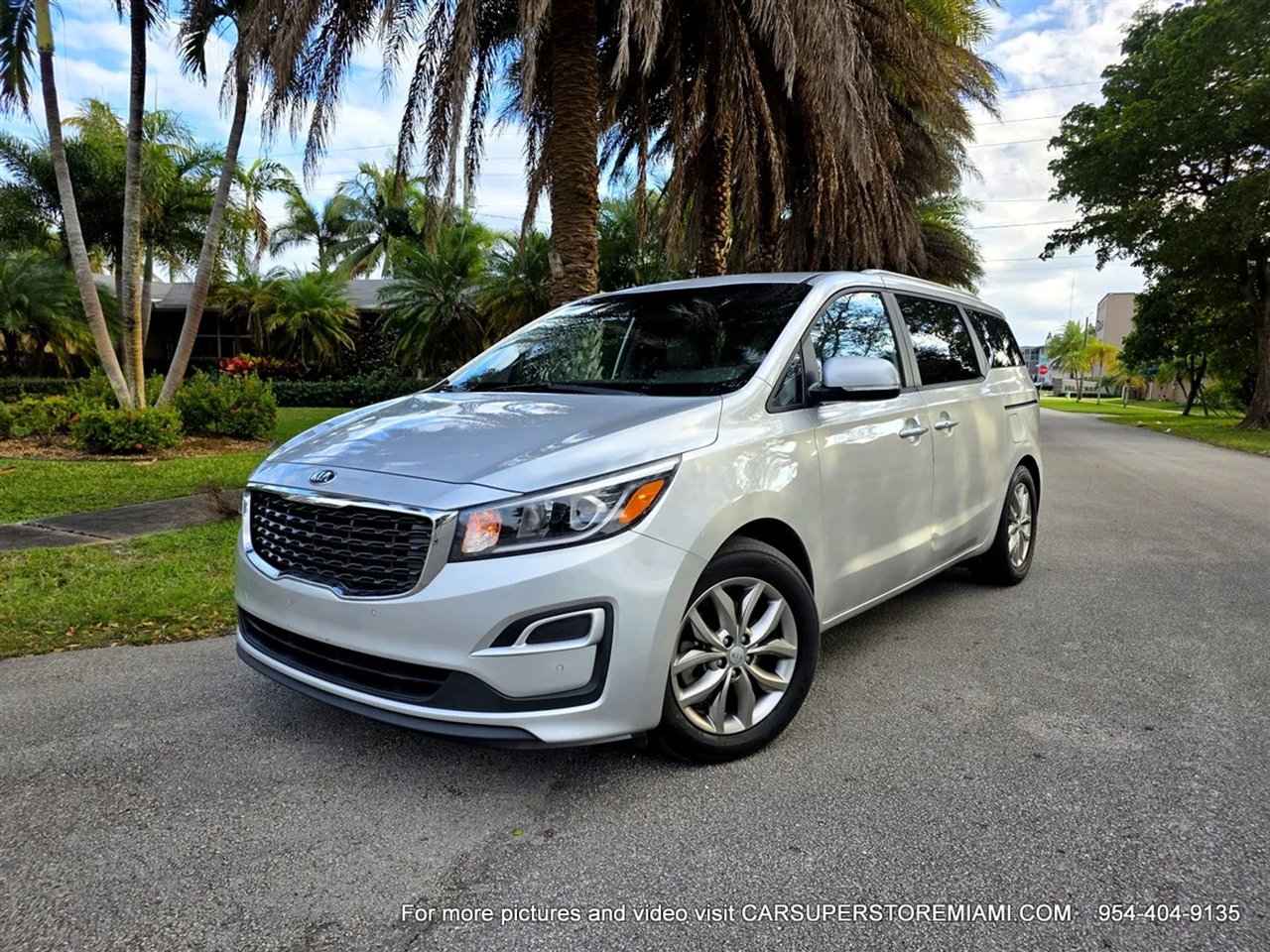 Kia Sedona  2021