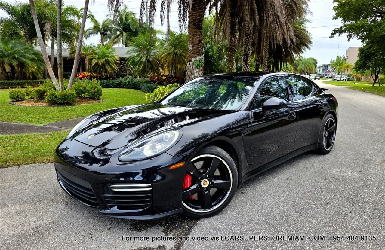 Porsche Panamera  2016