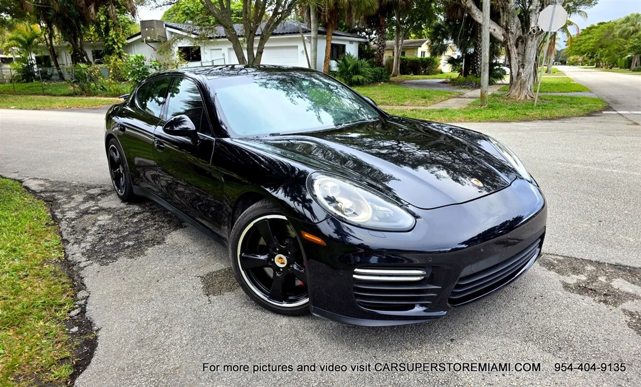 Porsche Panamera  2016