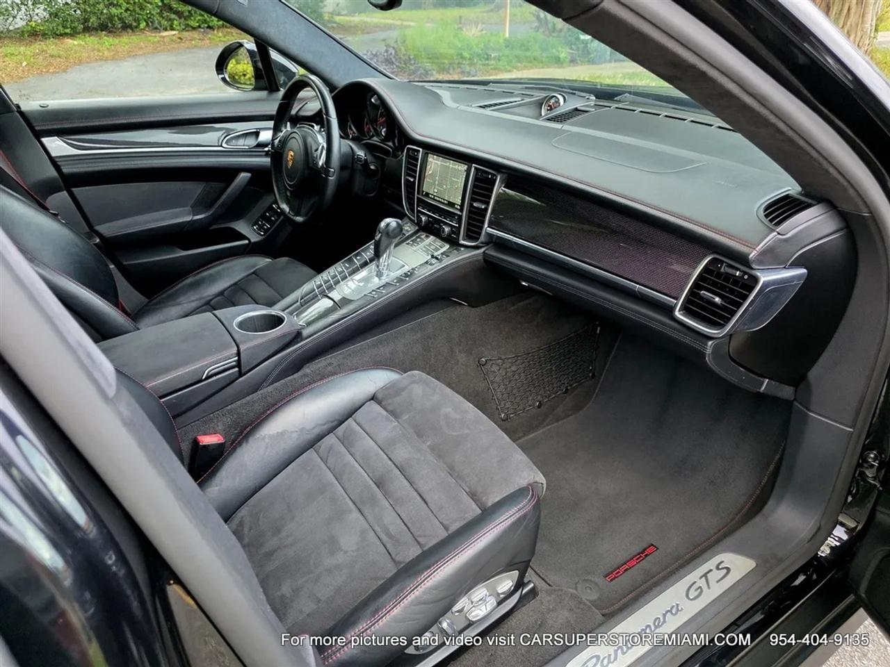 Porsche Panamera  2016