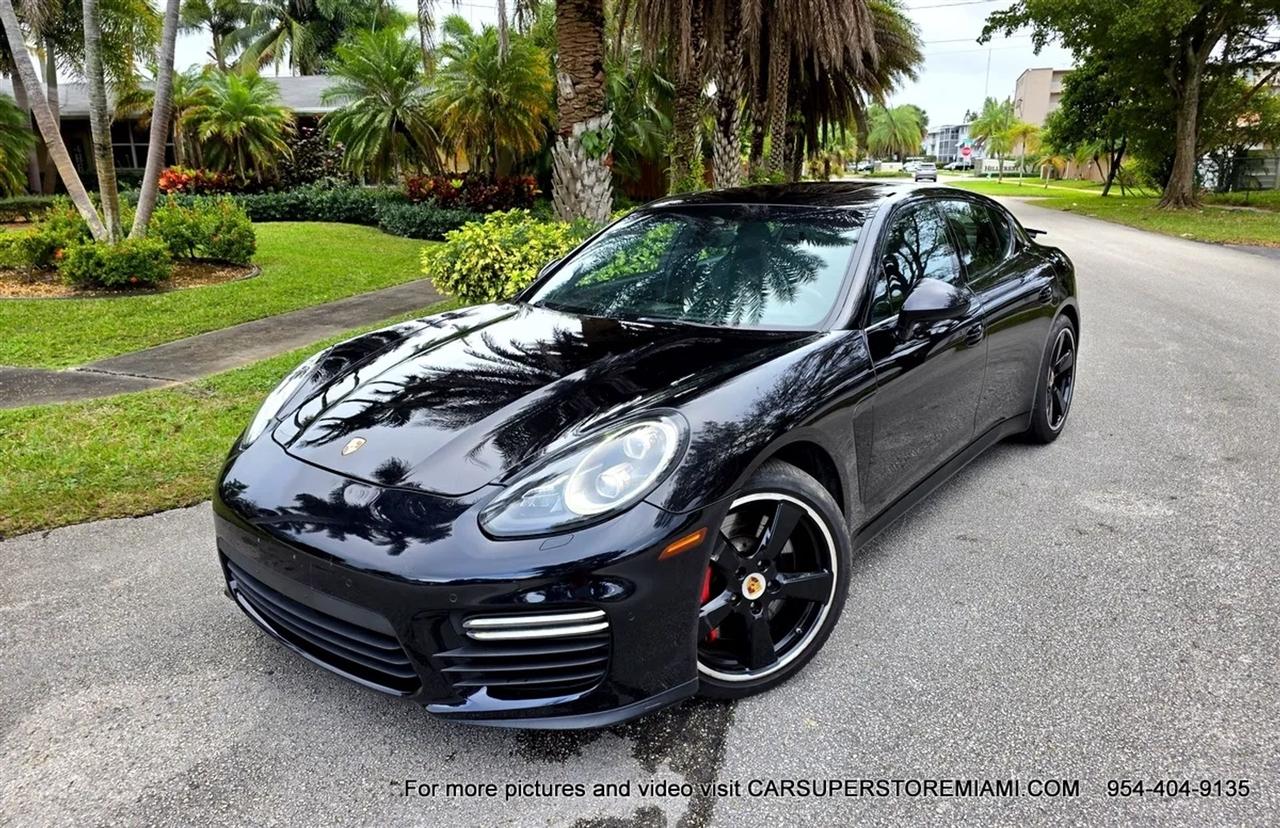 Porsche Panamera  2016