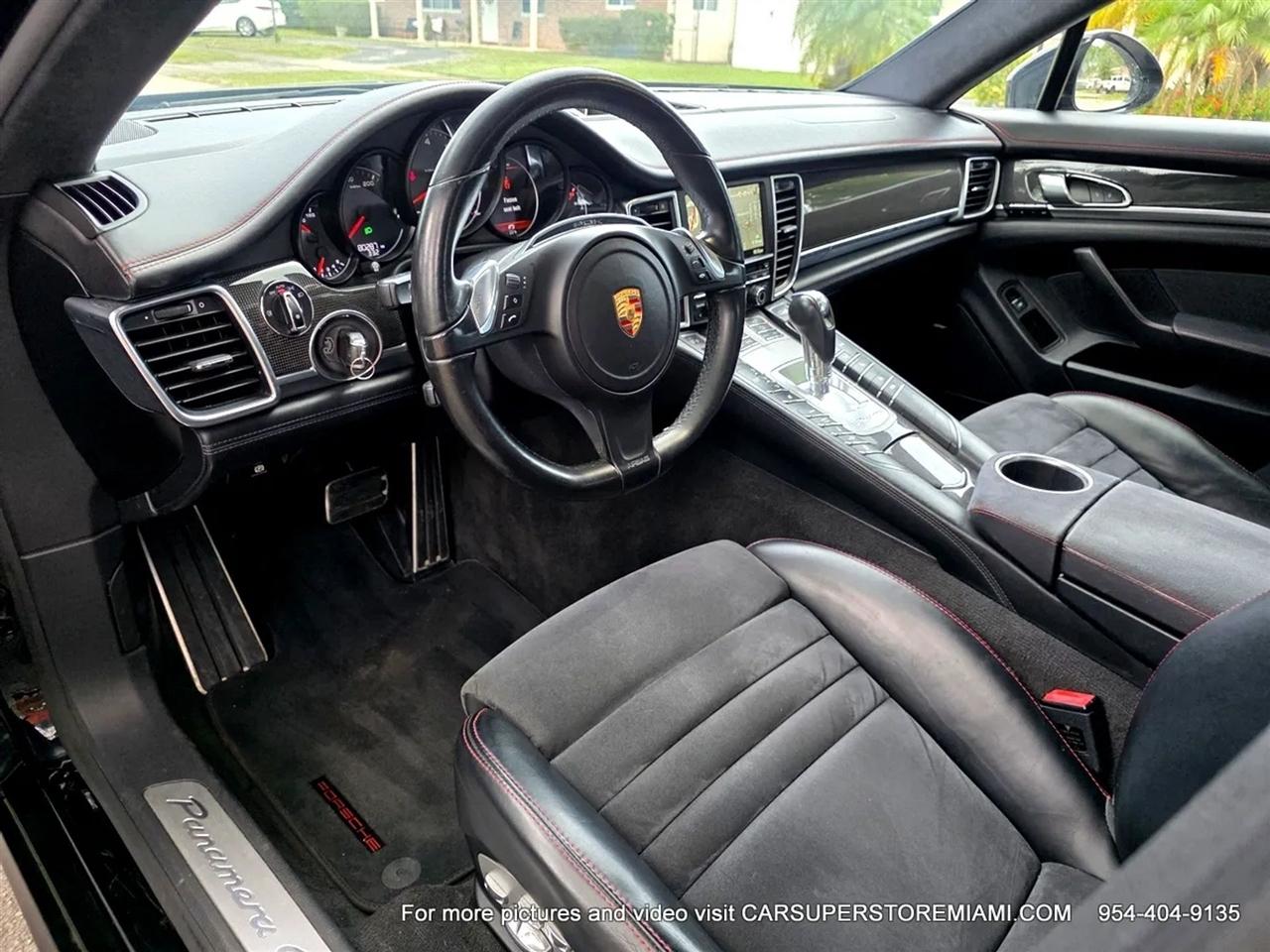 Porsche Panamera  2016