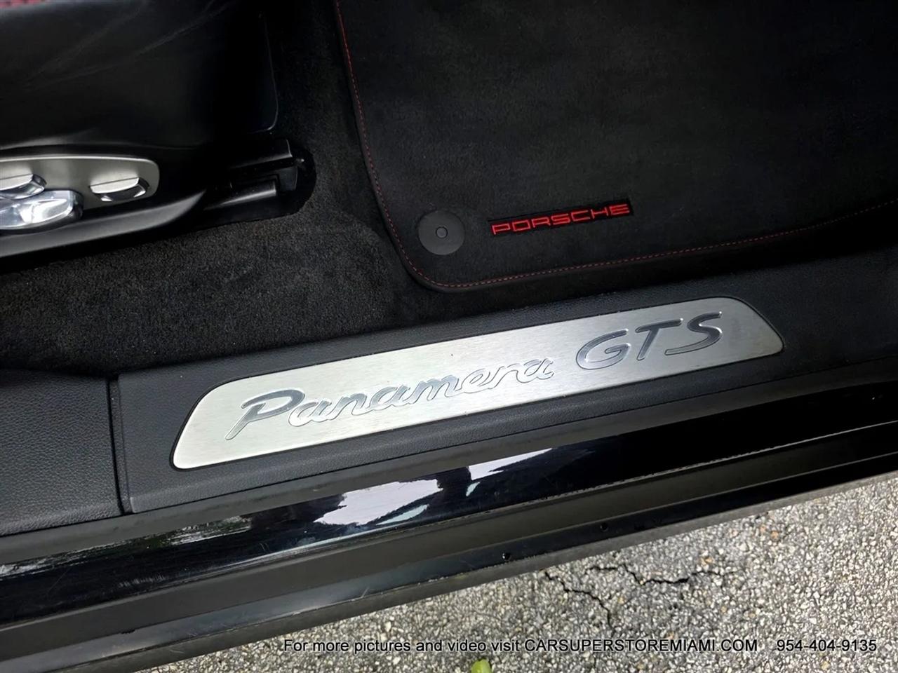 Porsche Panamera  2016