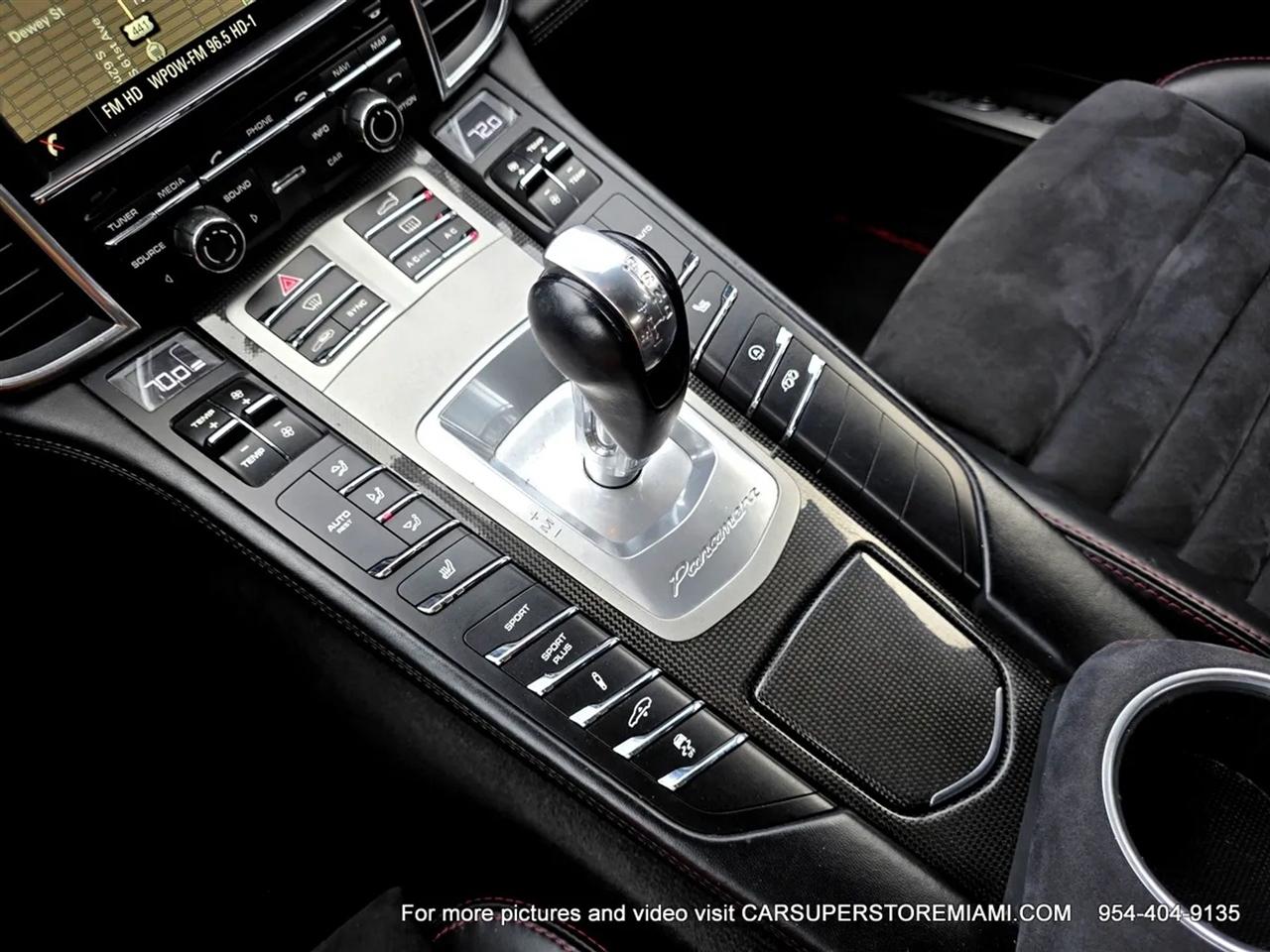 Porsche Panamera  2016