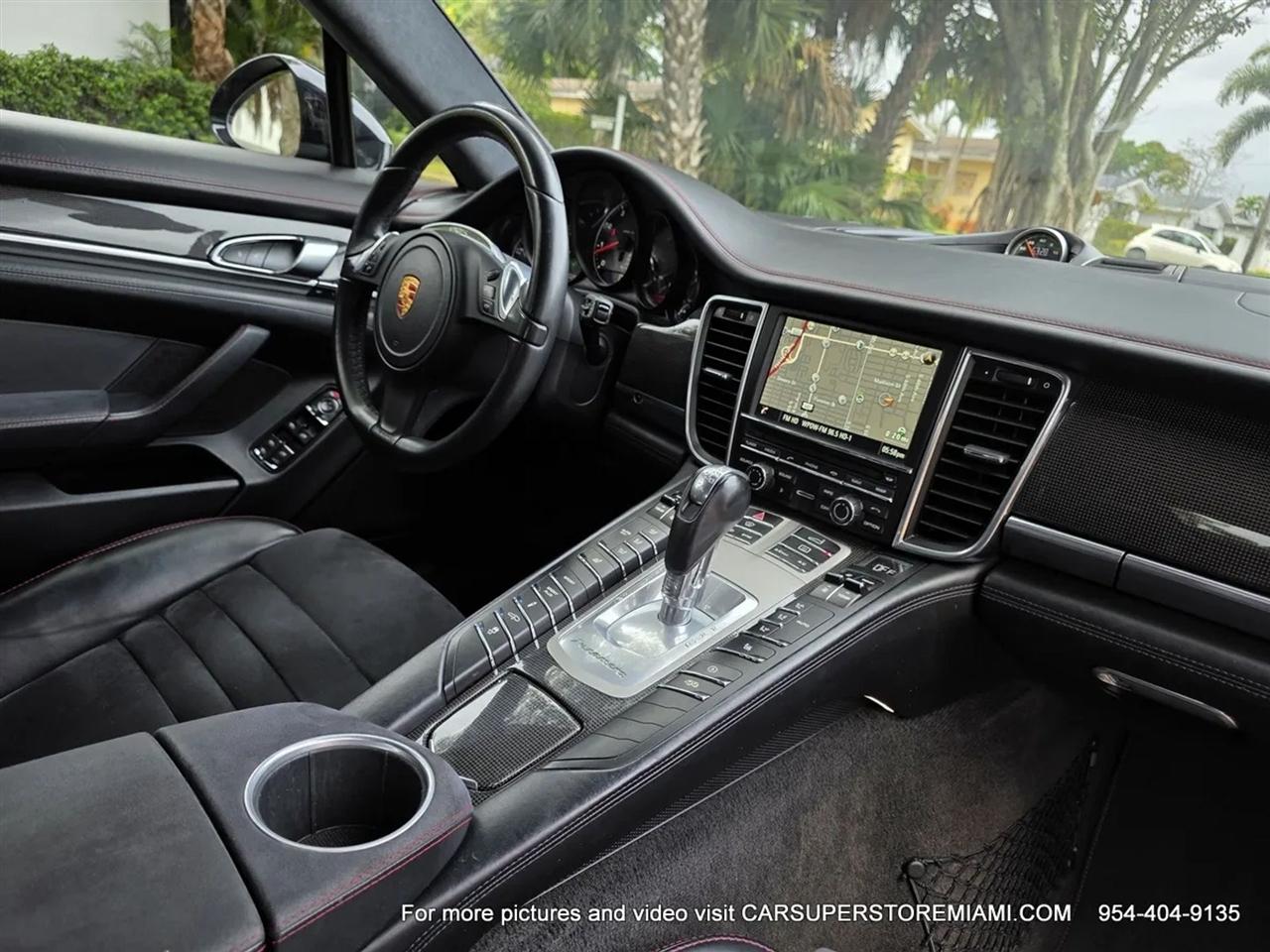 Porsche Panamera  2016