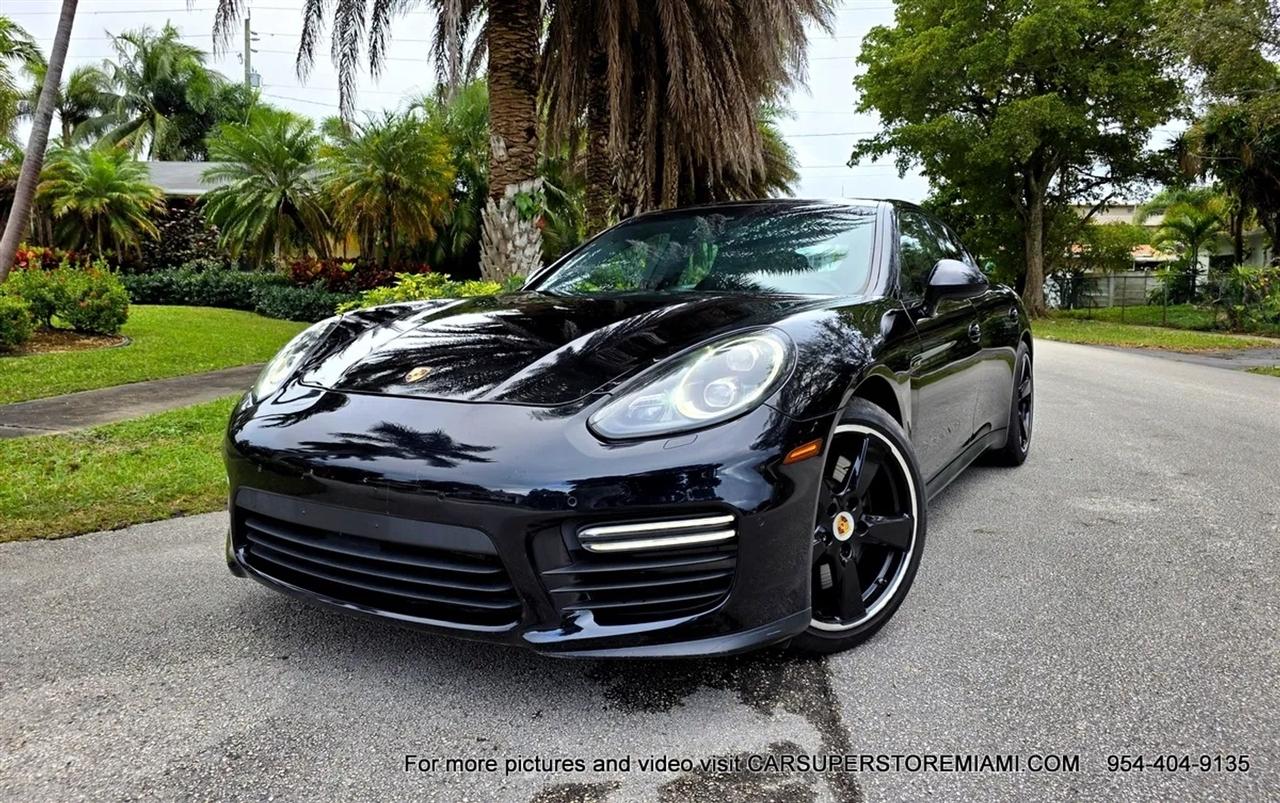 Porsche Panamera  2016