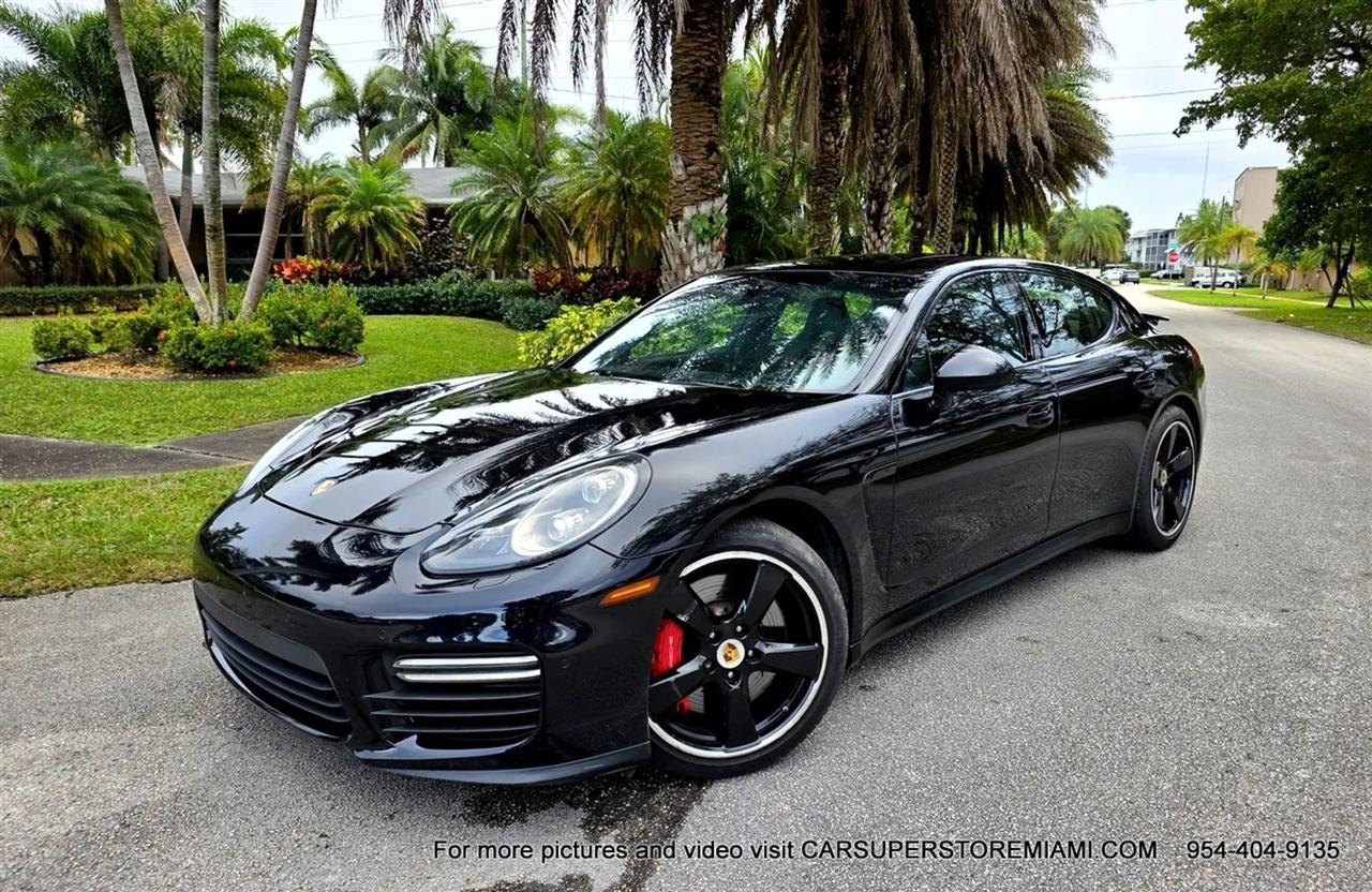 Porsche Panamera  2016