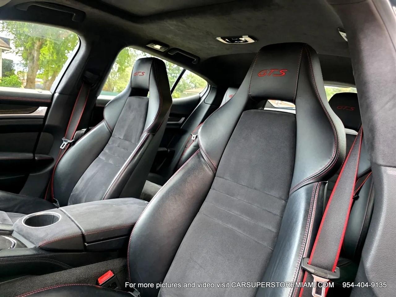 Porsche Panamera  2016