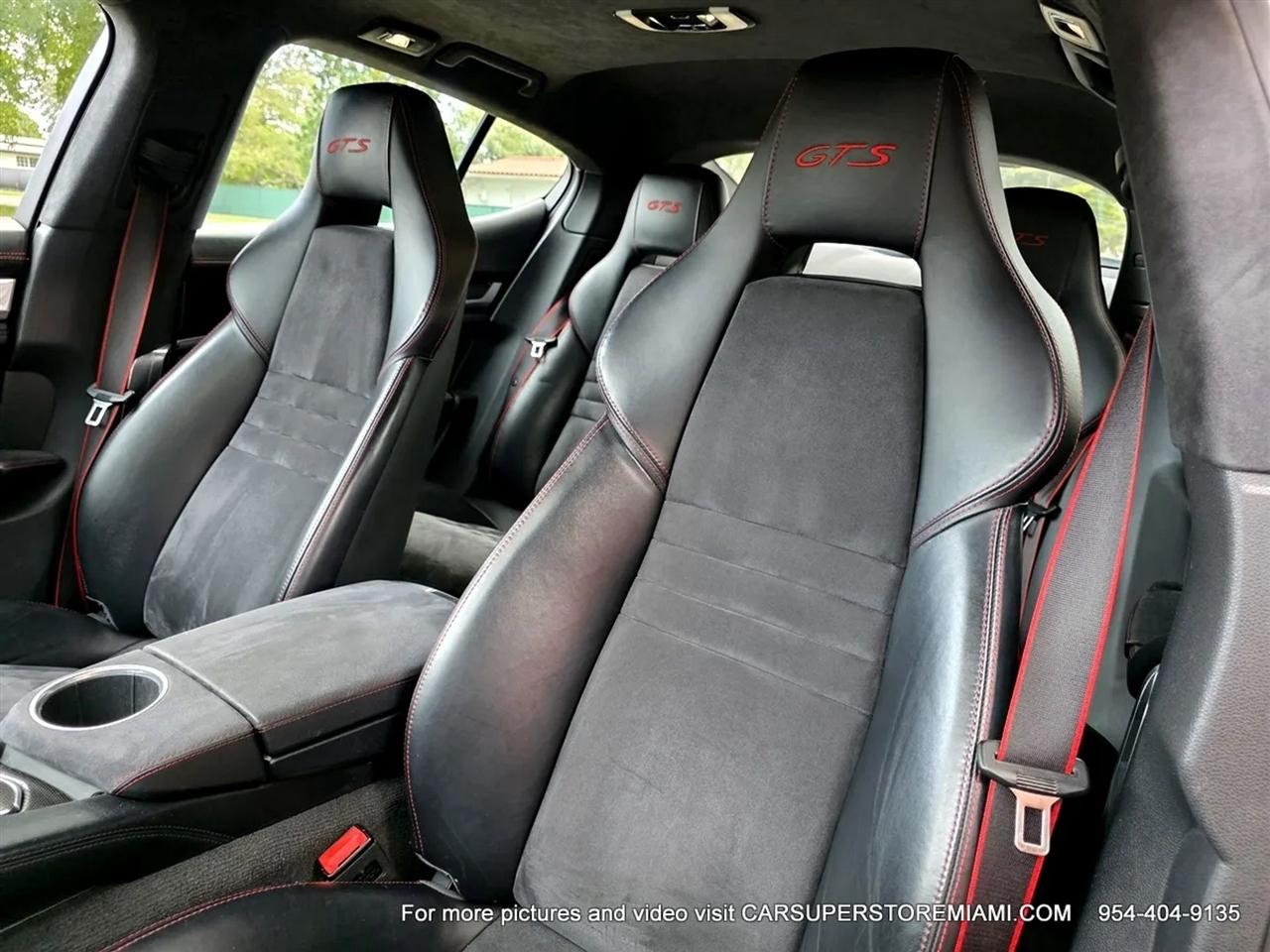 Porsche Panamera  2016