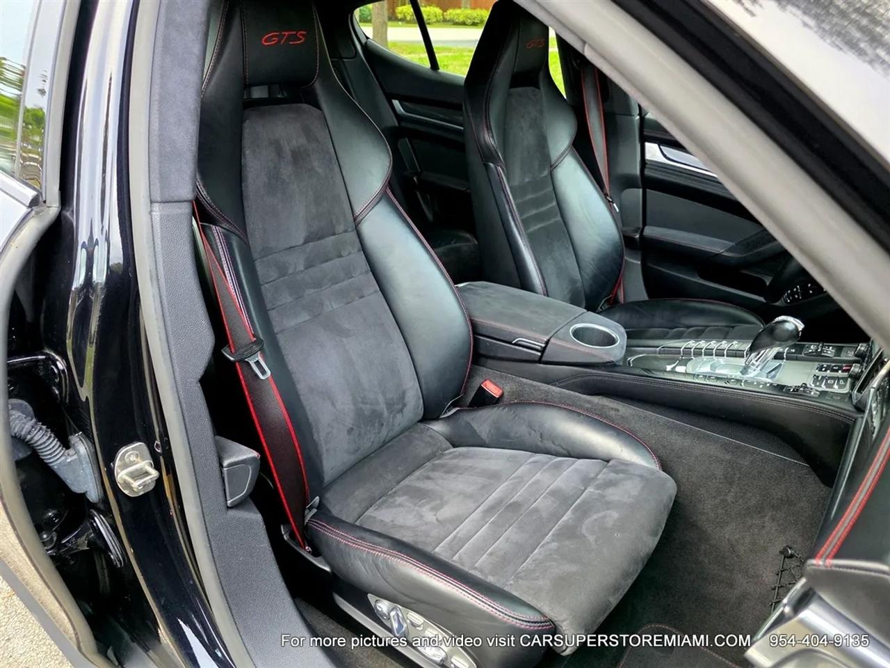 Porsche Panamera  2016