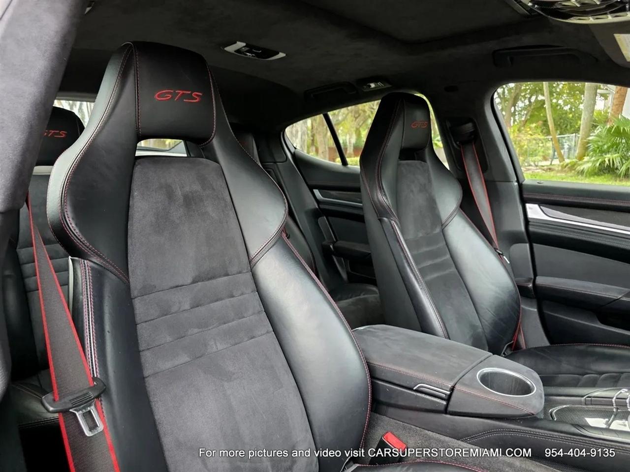 Porsche Panamera  2016