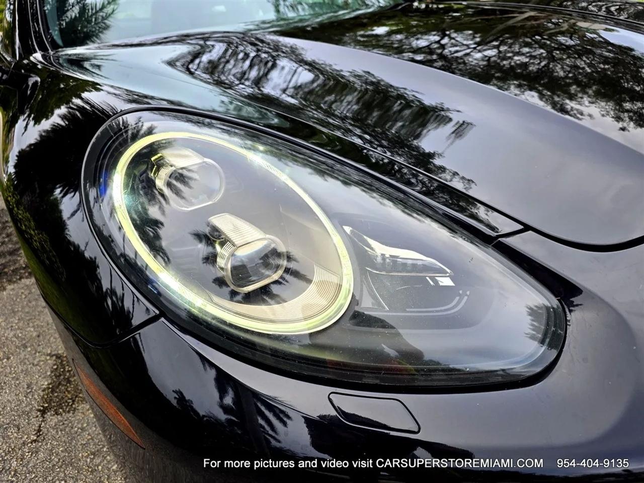 Porsche Panamera  2016