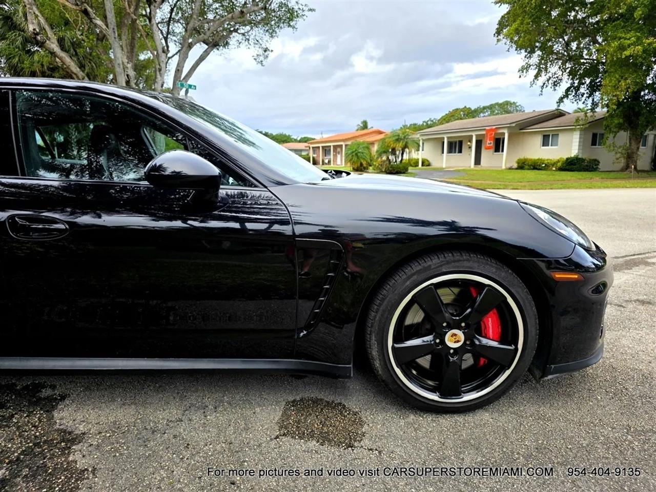 Porsche Panamera  2016
