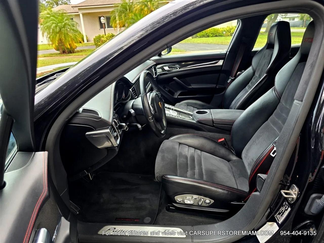 Porsche Panamera  2016