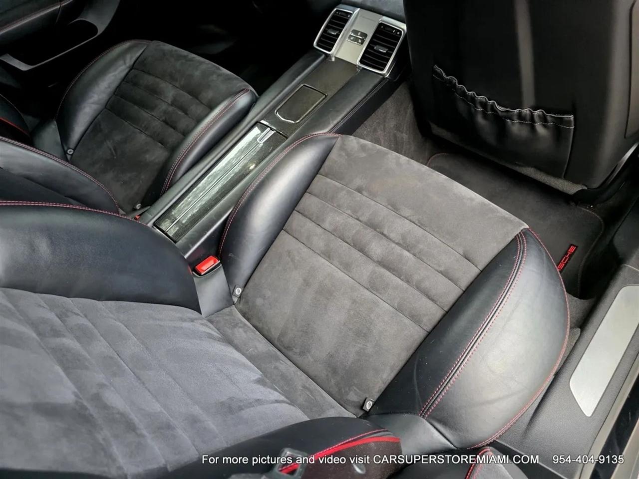 Porsche Panamera  2016