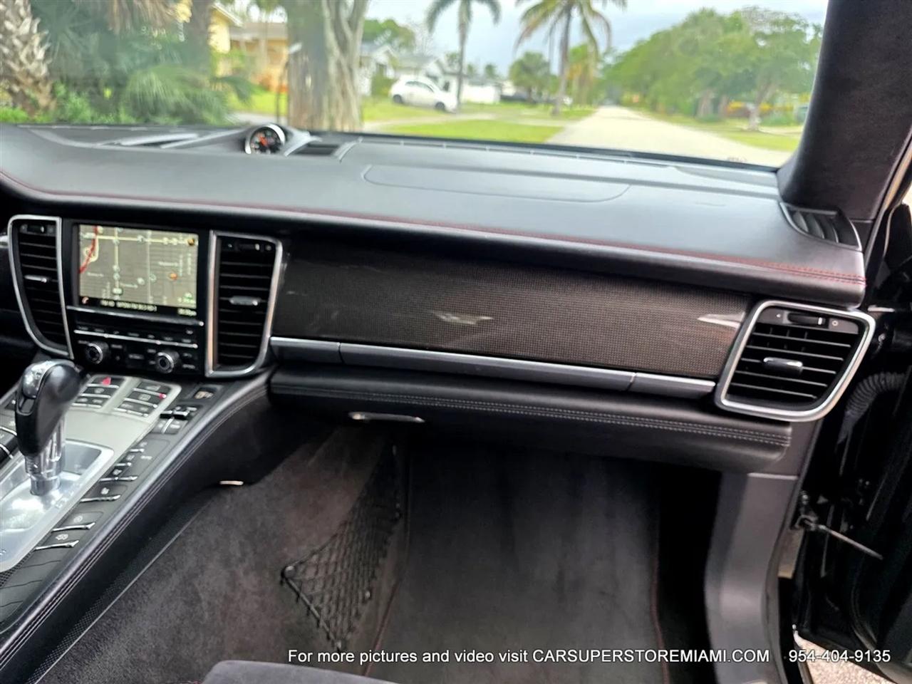 Porsche Panamera  2016