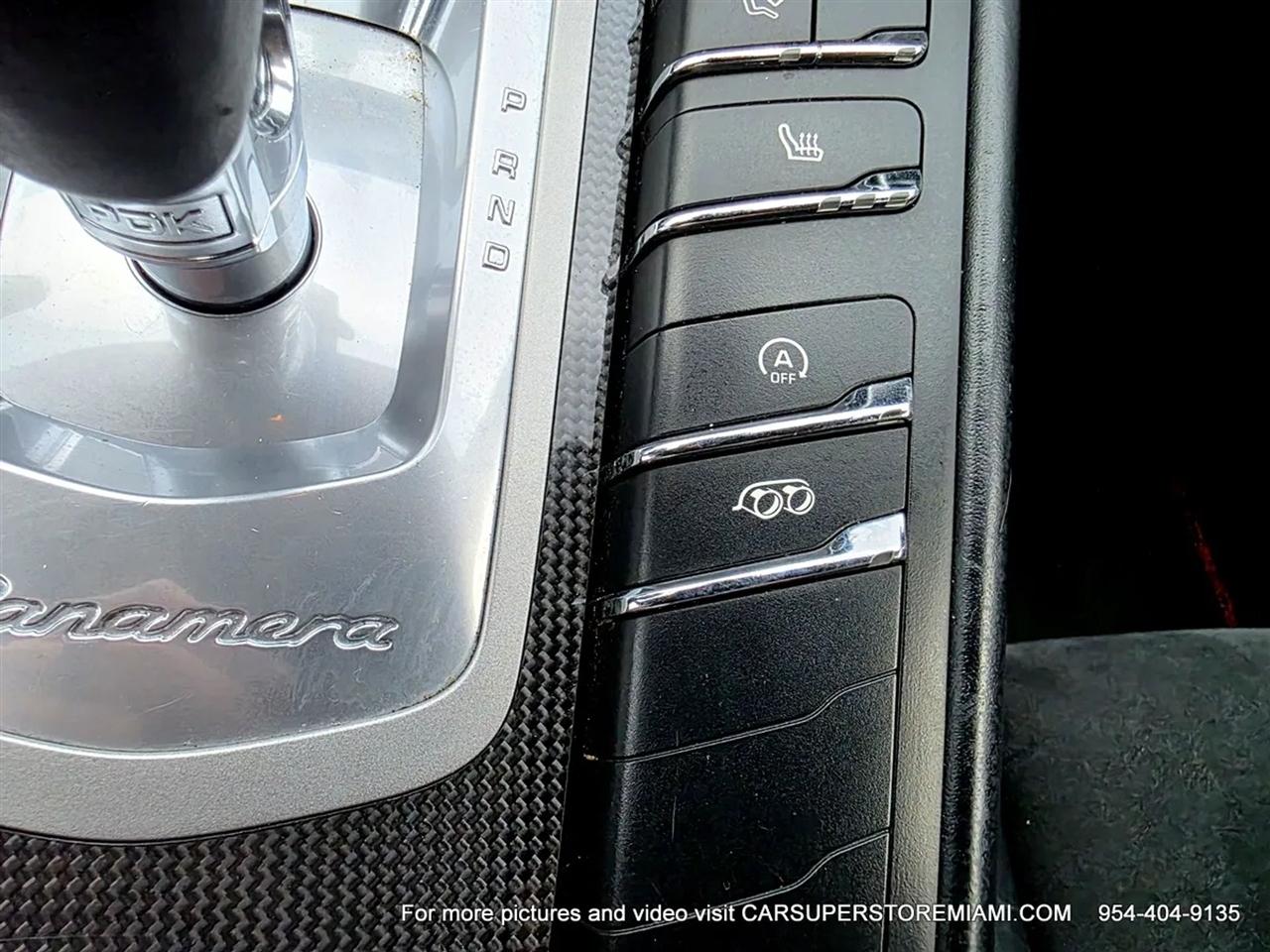 Porsche Panamera  2016