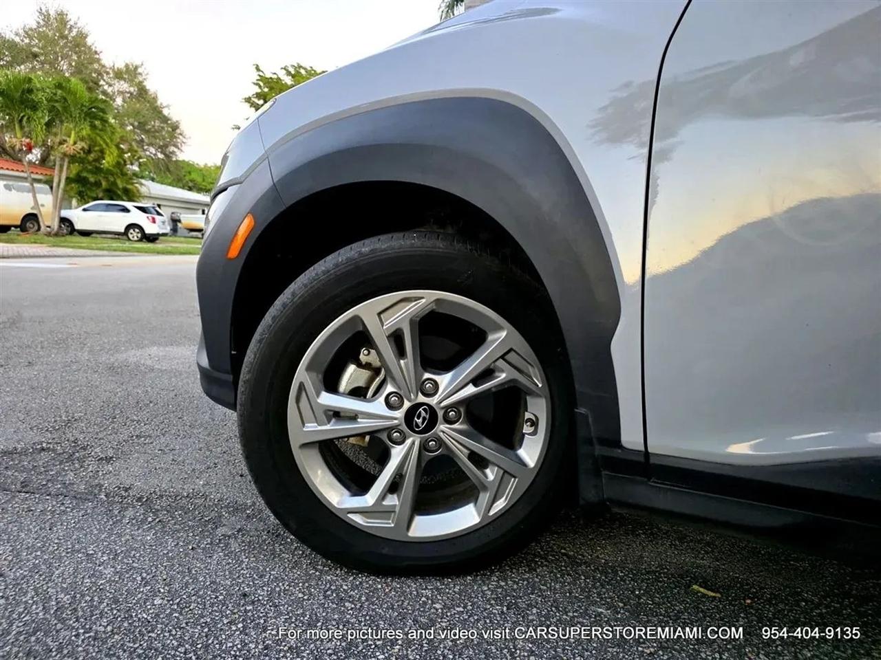 Hyundai Kona  2023