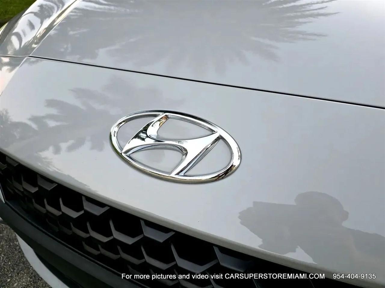 Hyundai Kona  2023