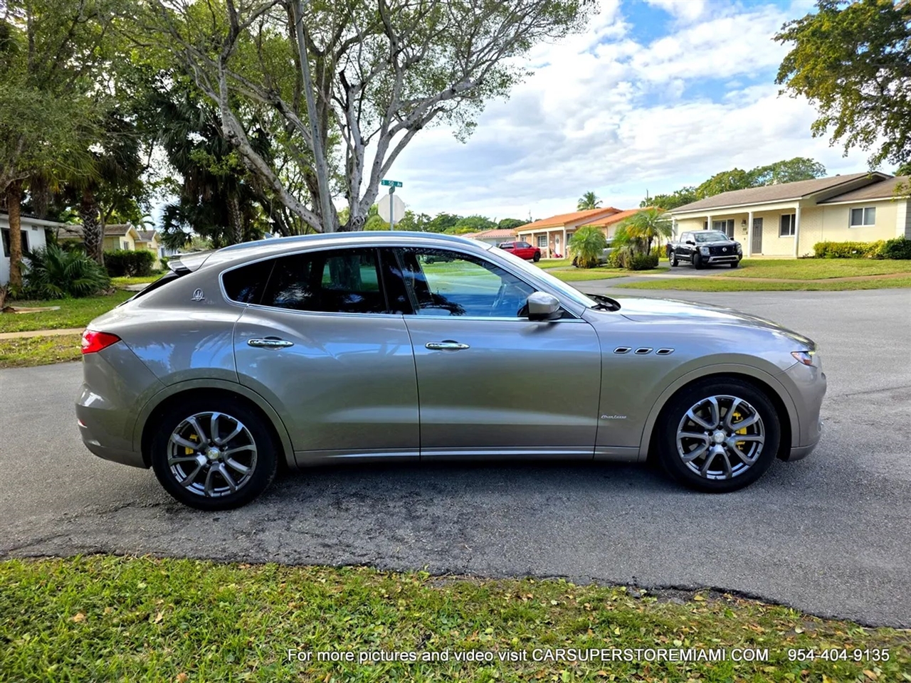 Maserati Levante  2018