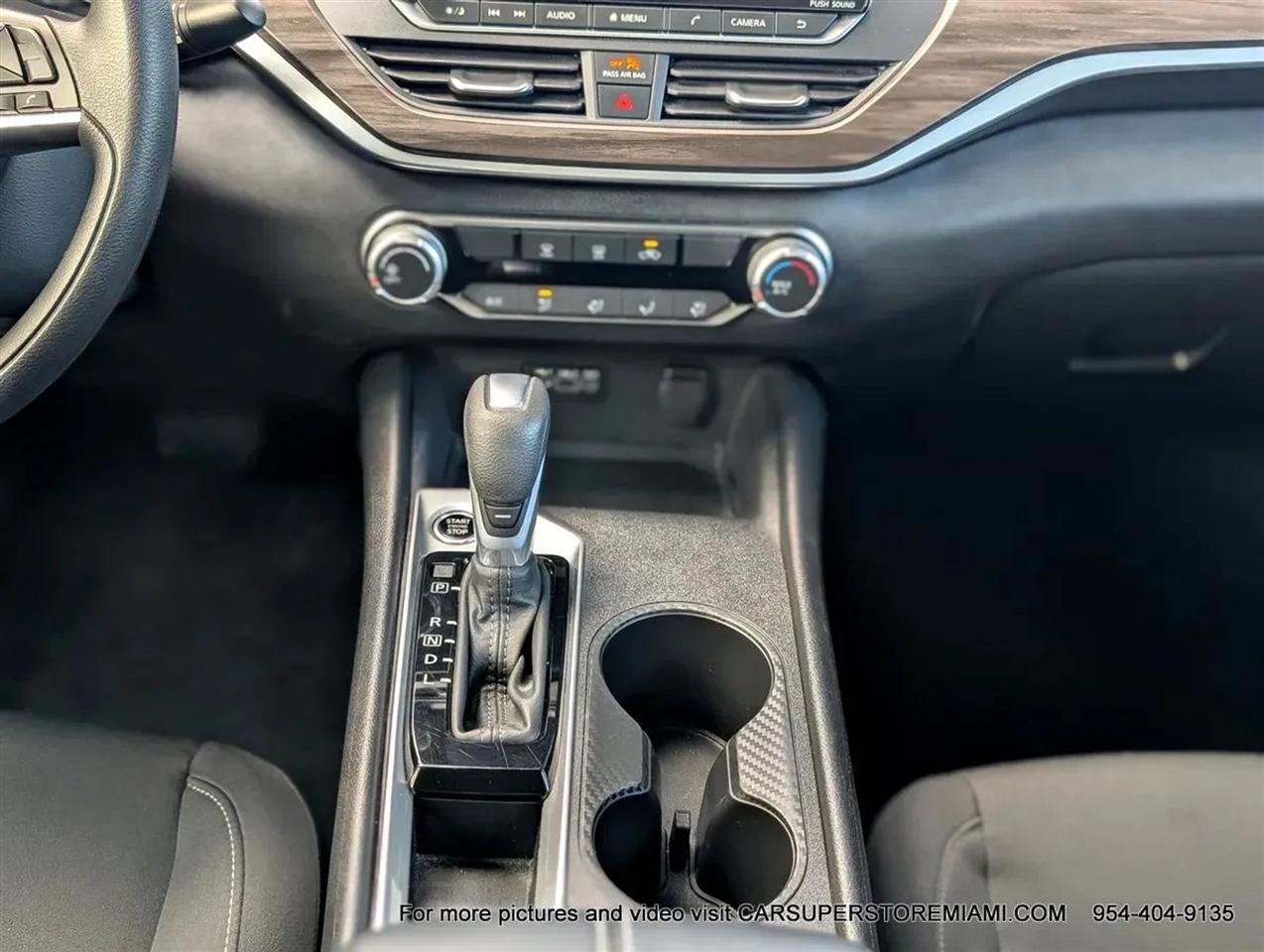 Nissan Altima  2025