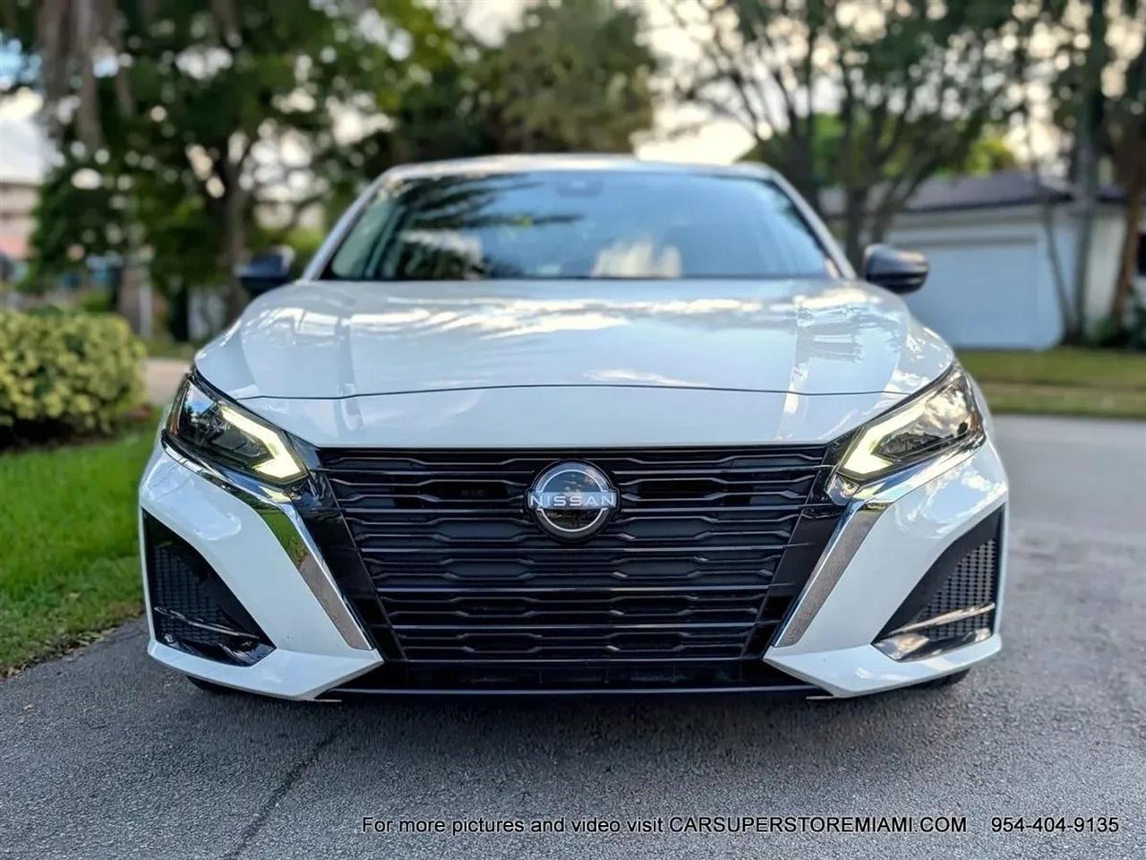 Nissan Altima  2025
