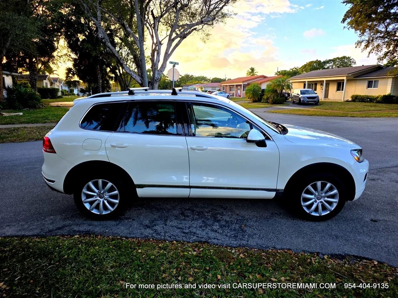 Volkswagen Touareg  2011