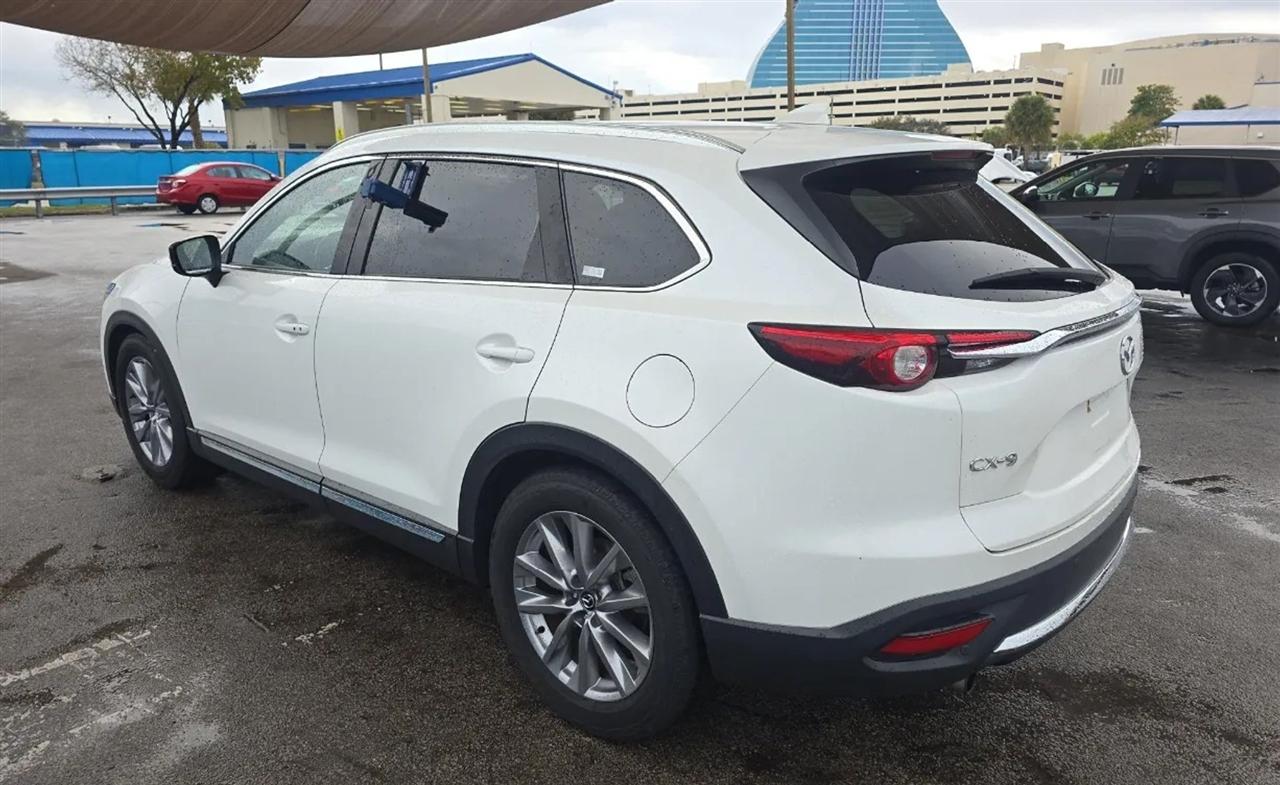 Mazda CX-9  2020