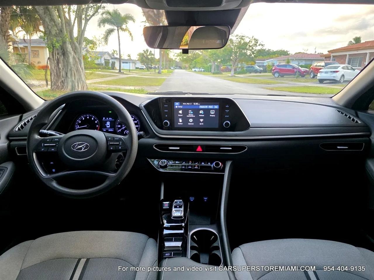 Hyundai Sonata  2021