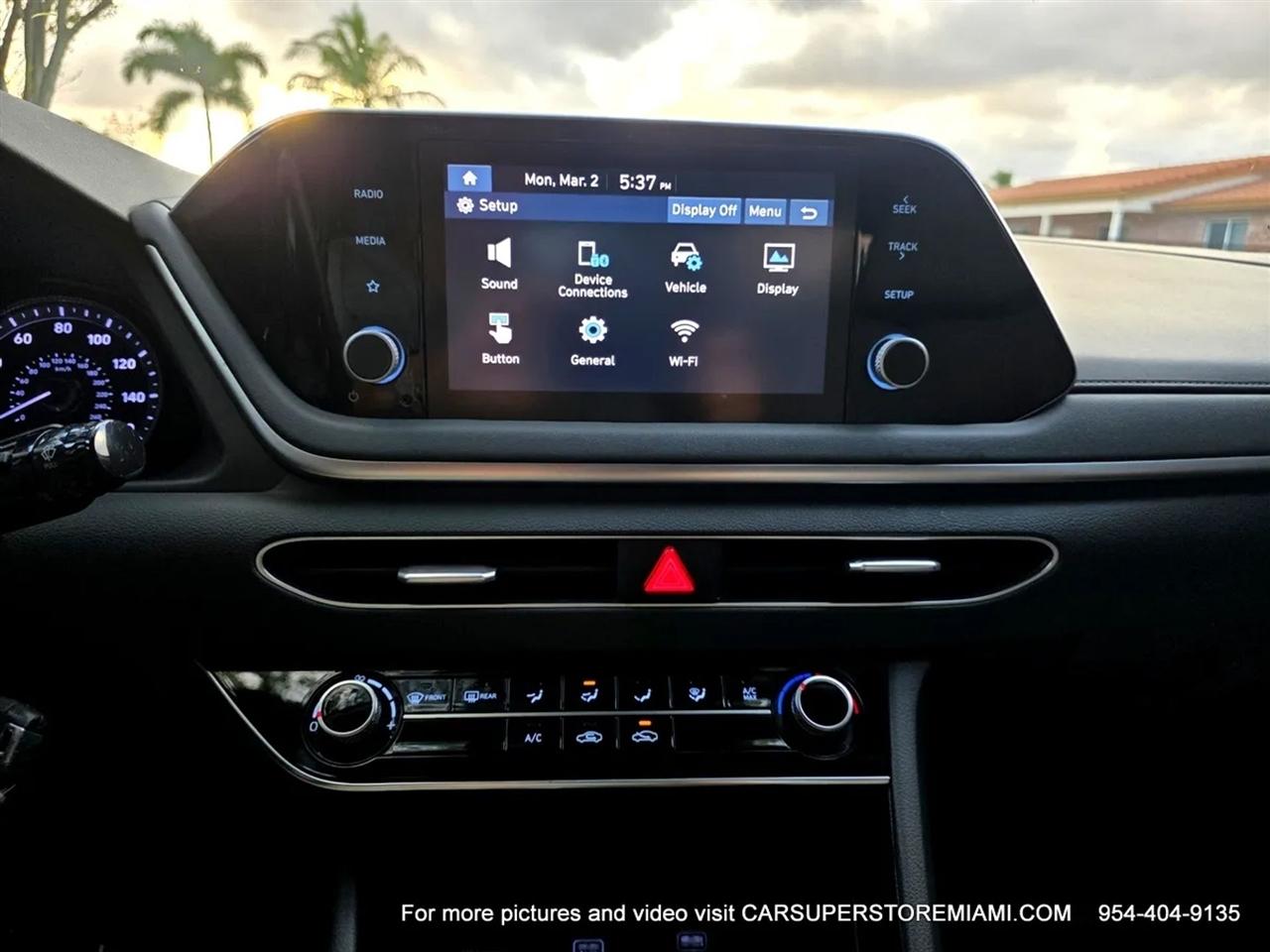 Hyundai Sonata  2021