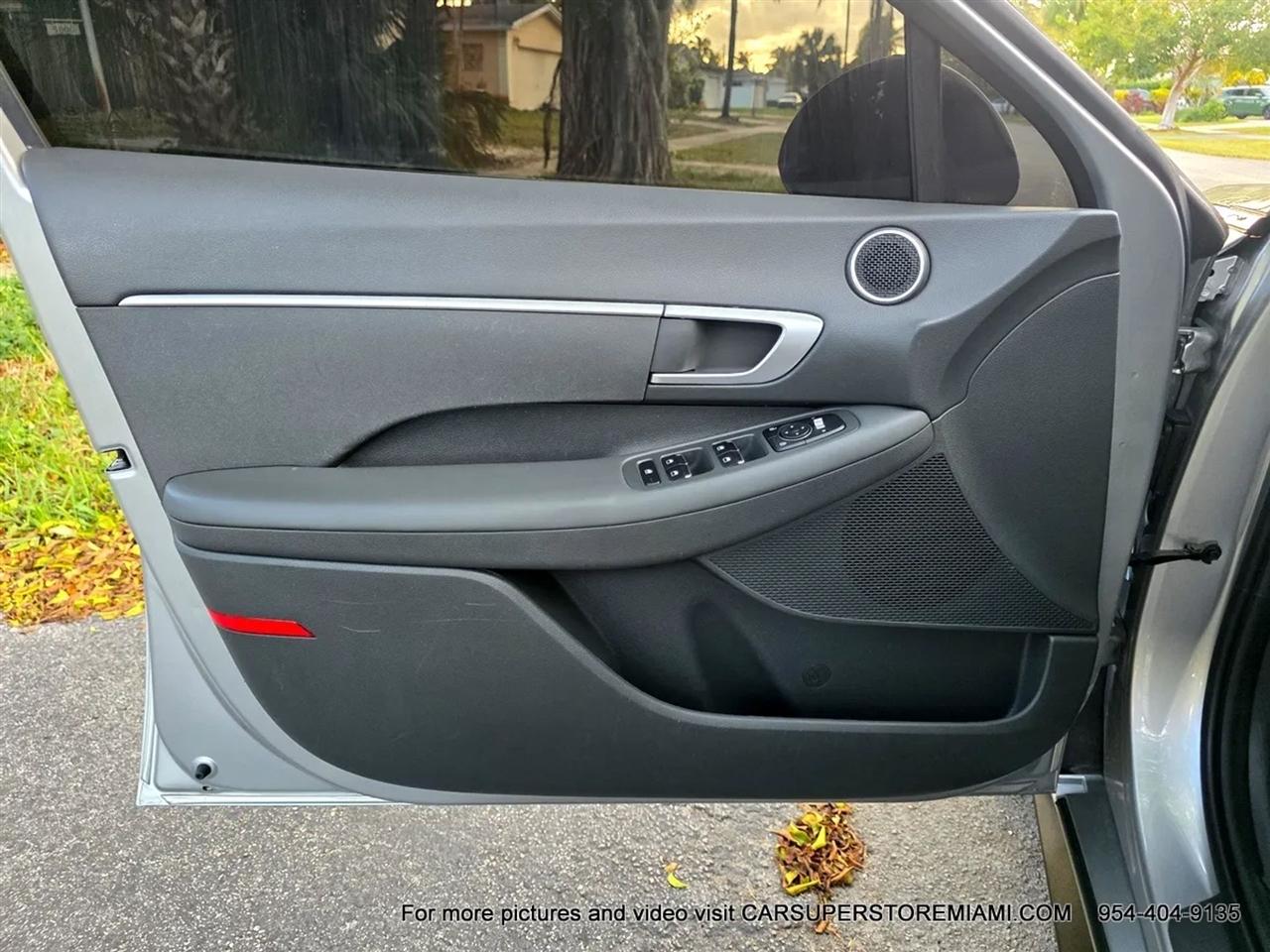 Hyundai Sonata  2021