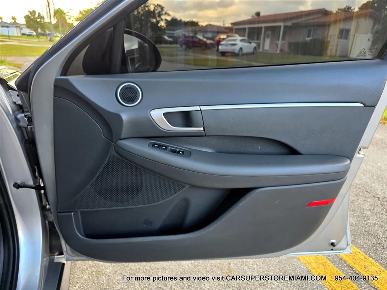 Hyundai Sonata  2021