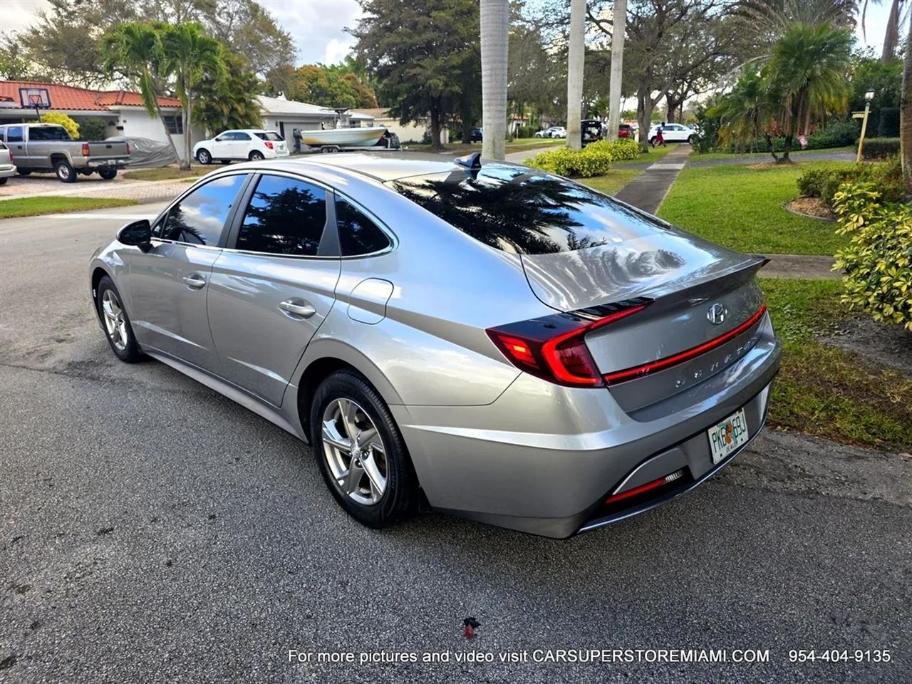 Hyundai Sonata  2021