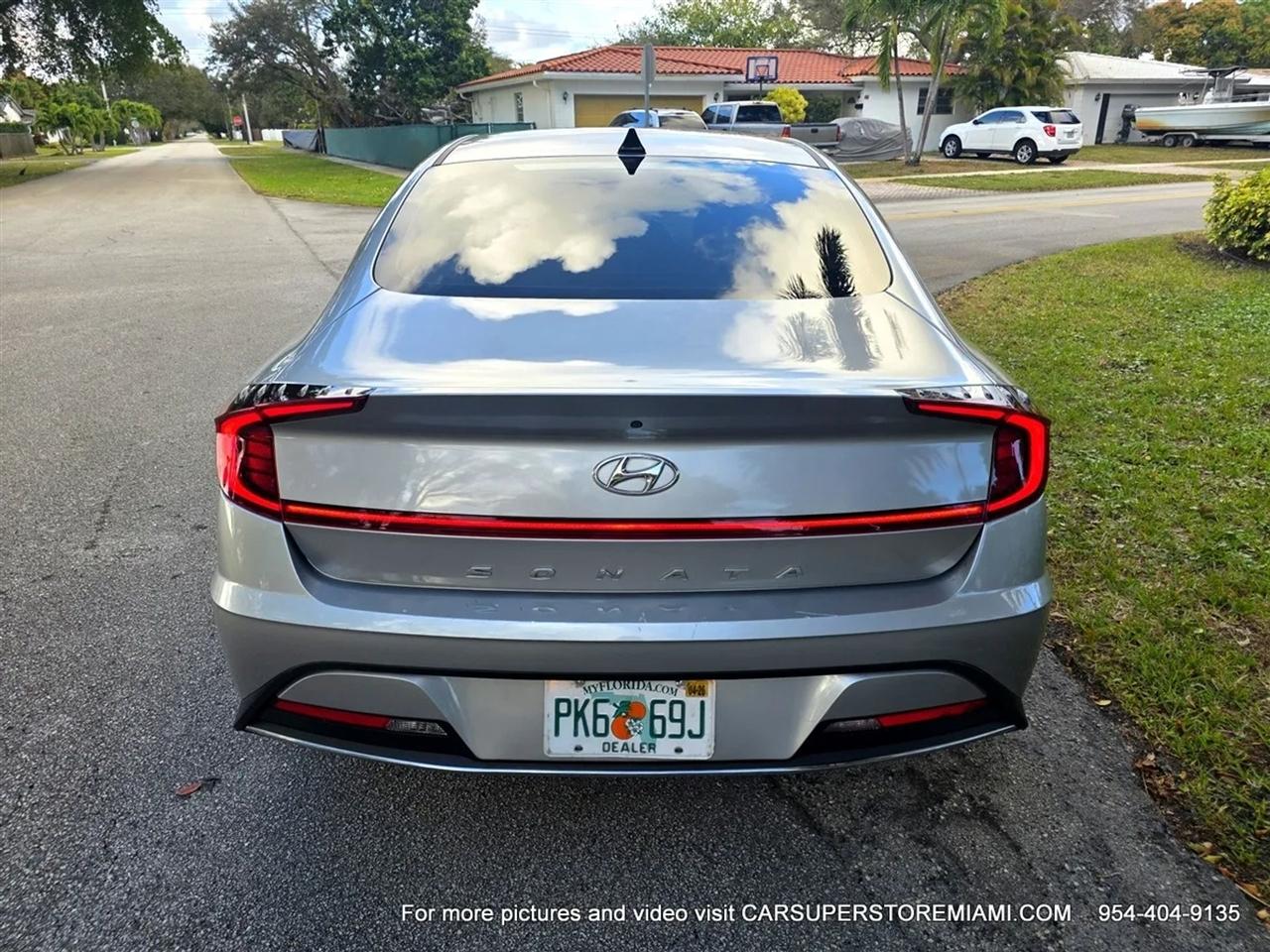 Hyundai Sonata  2021