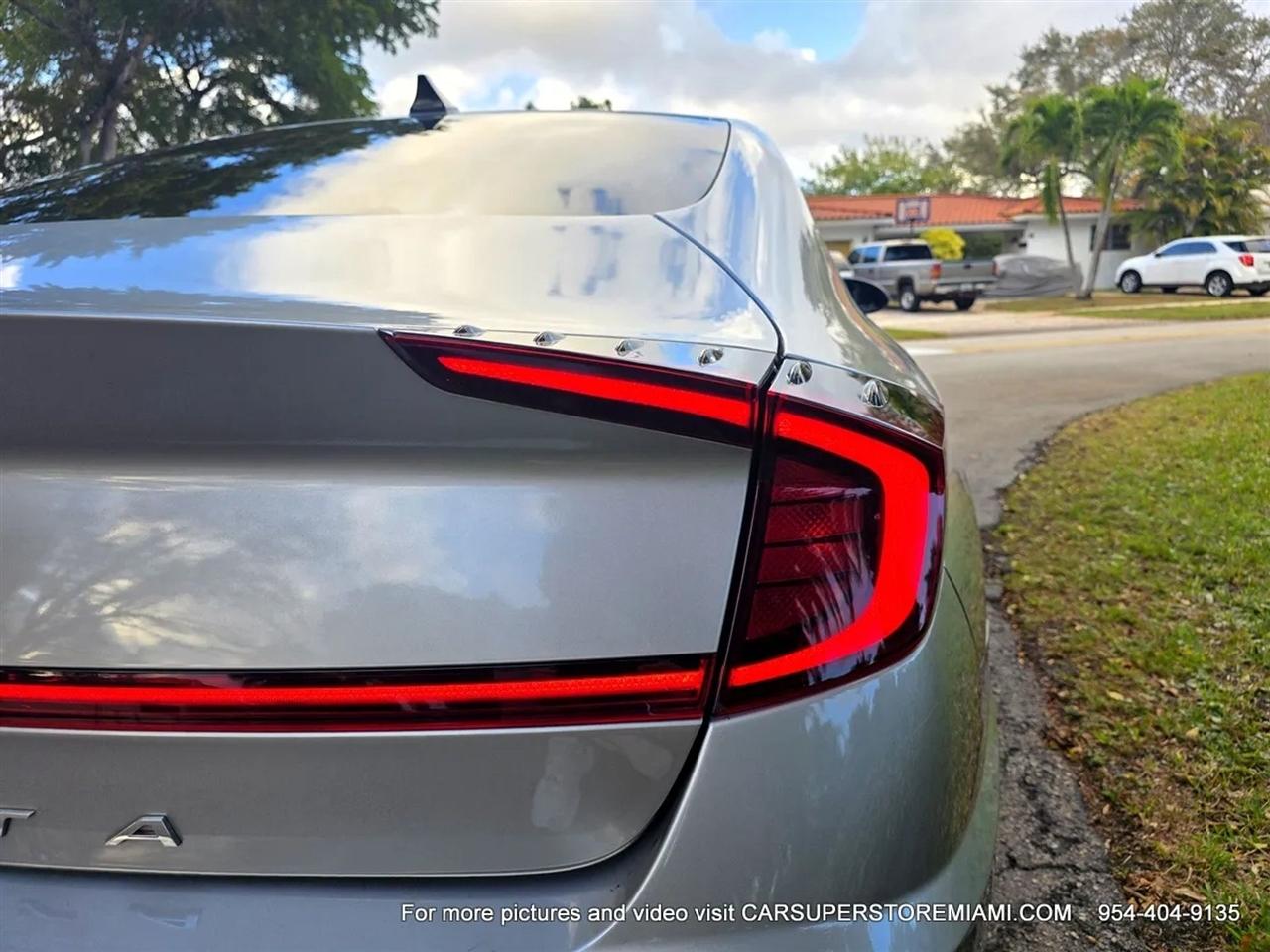 Hyundai Sonata  2021