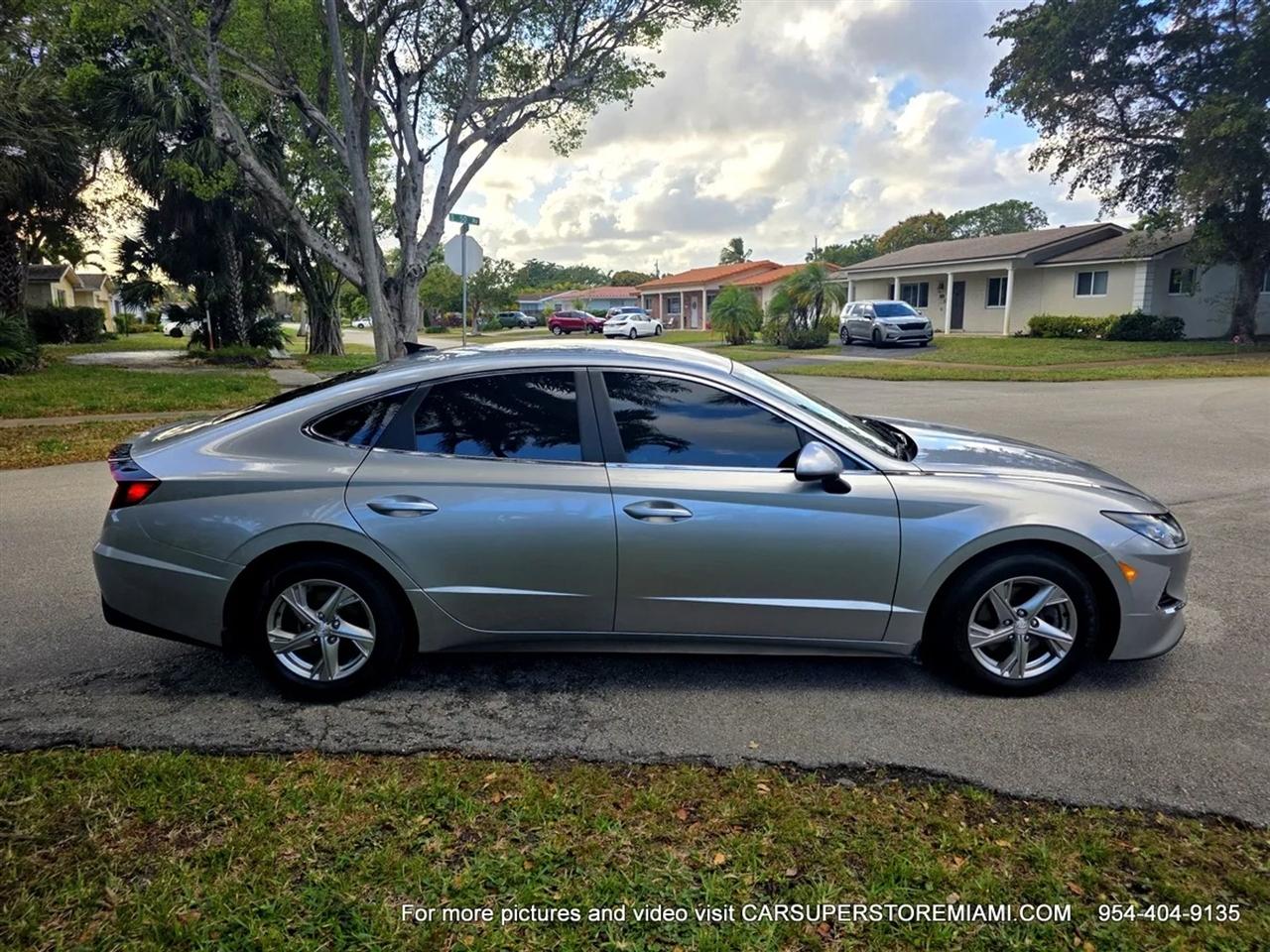 Hyundai Sonata  2021