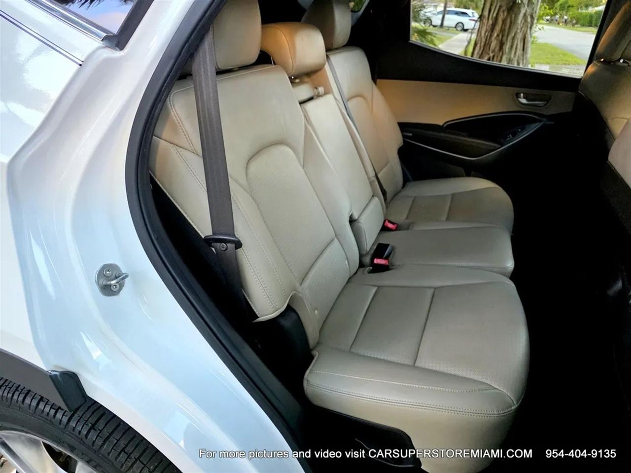 Hyundai Santa Fe  2013