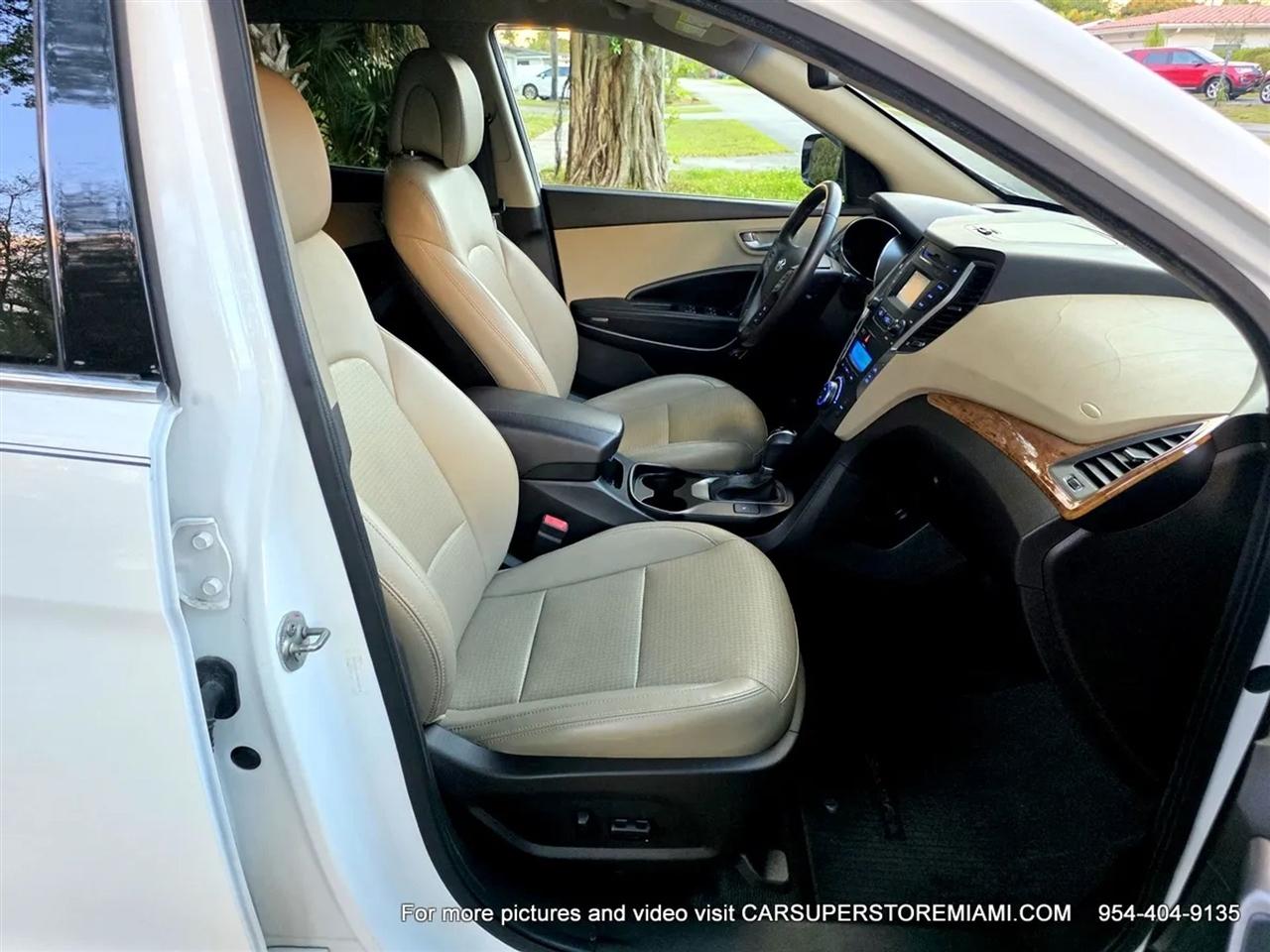 Hyundai Santa Fe  2013