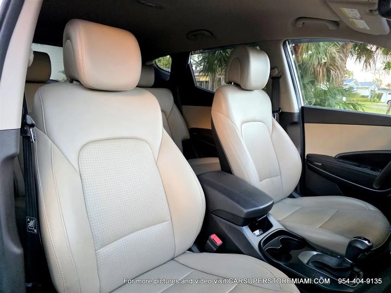 Hyundai Santa Fe  2013