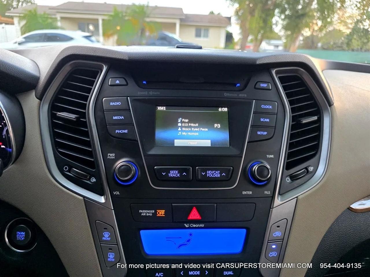 Hyundai Santa Fe  2013