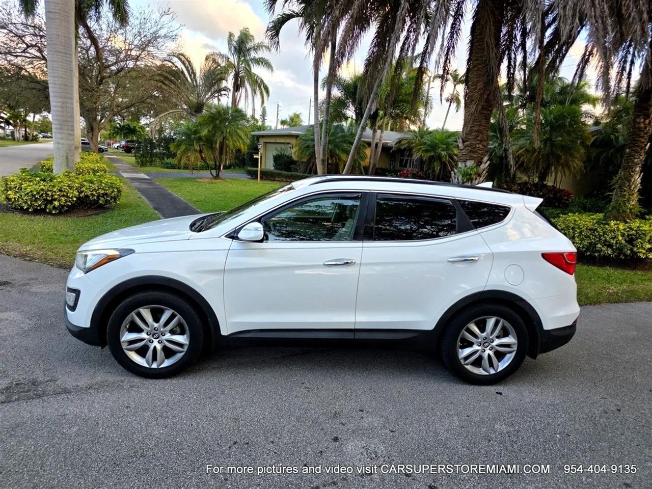 Hyundai Santa Fe  2013