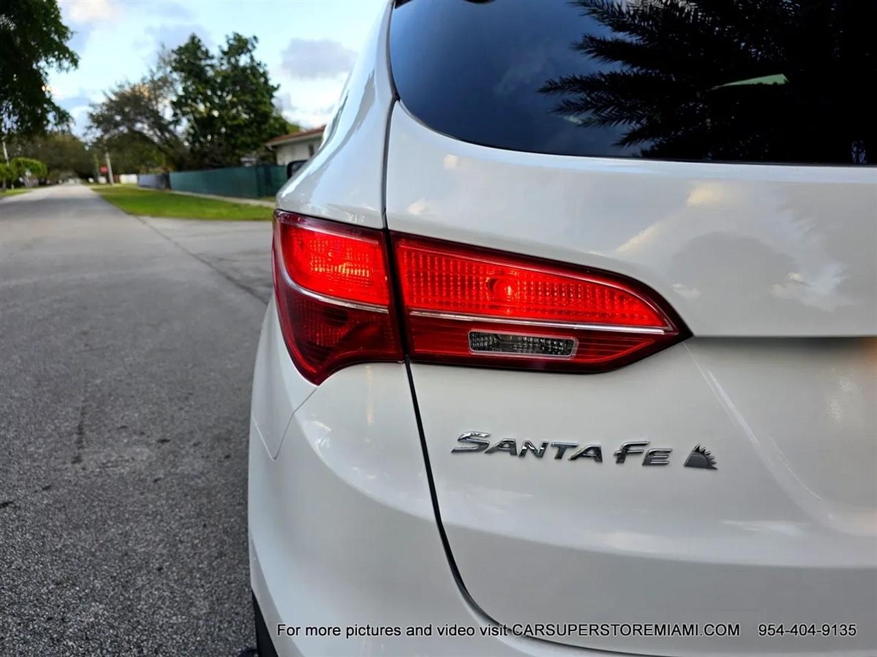 Hyundai Santa Fe  2013