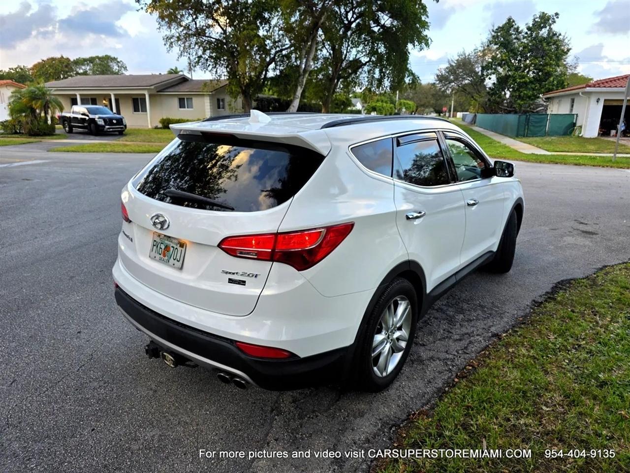 Hyundai Santa Fe  2013