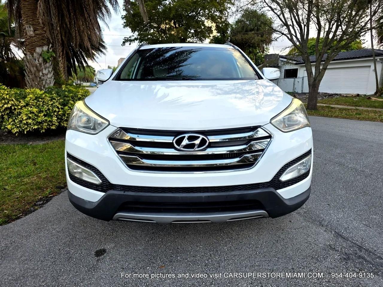 Hyundai Santa Fe  2013